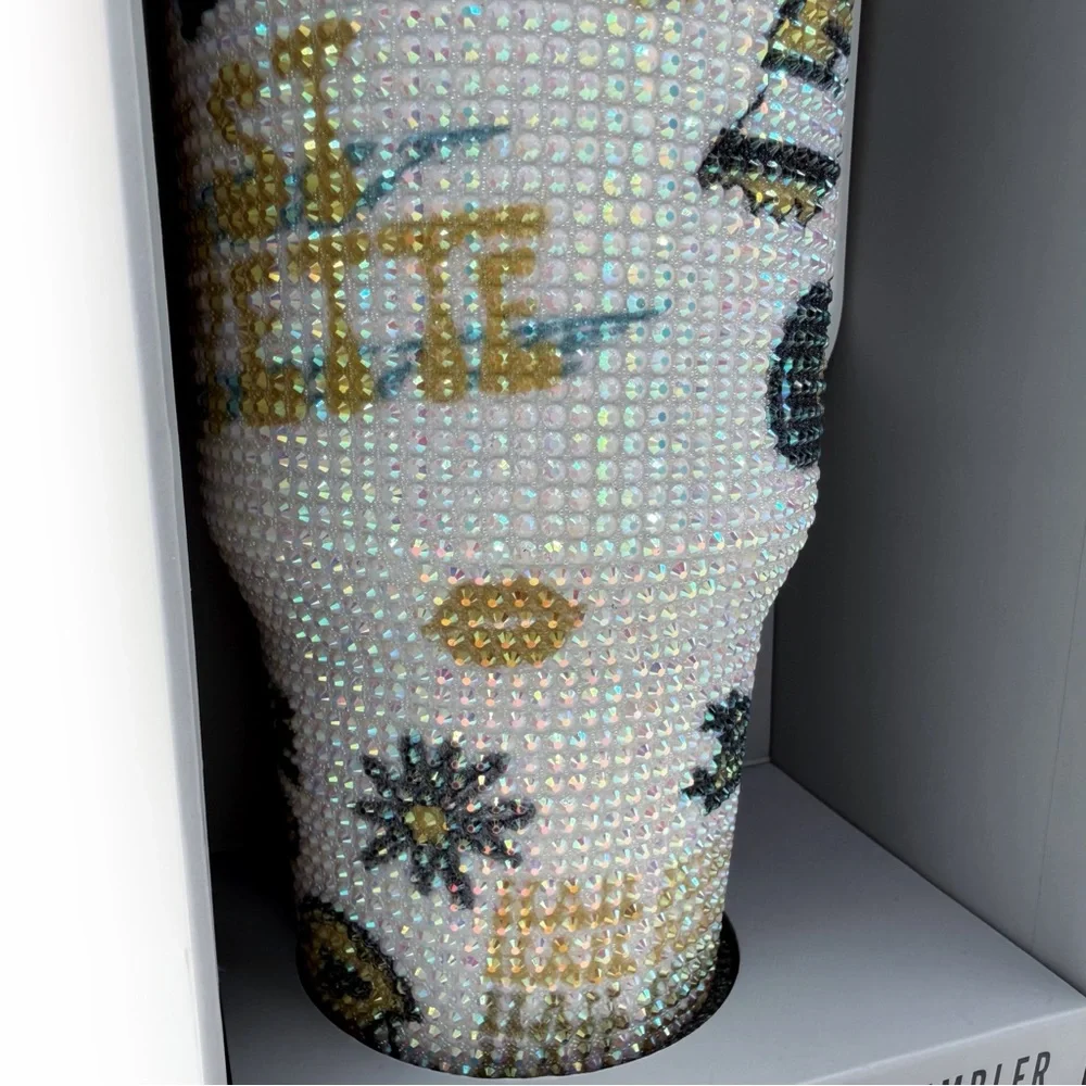 NCAA Purdue Boilermakers Colossal Bling Tumbler With Handle Bedazzled Iridescent